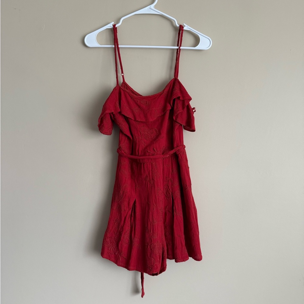 Francesca’s Mi Ami red embroidered romper size Medium lined Valentine’s Day date